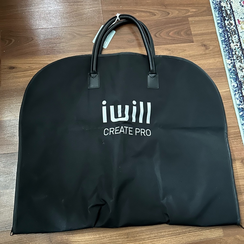 Garment bag